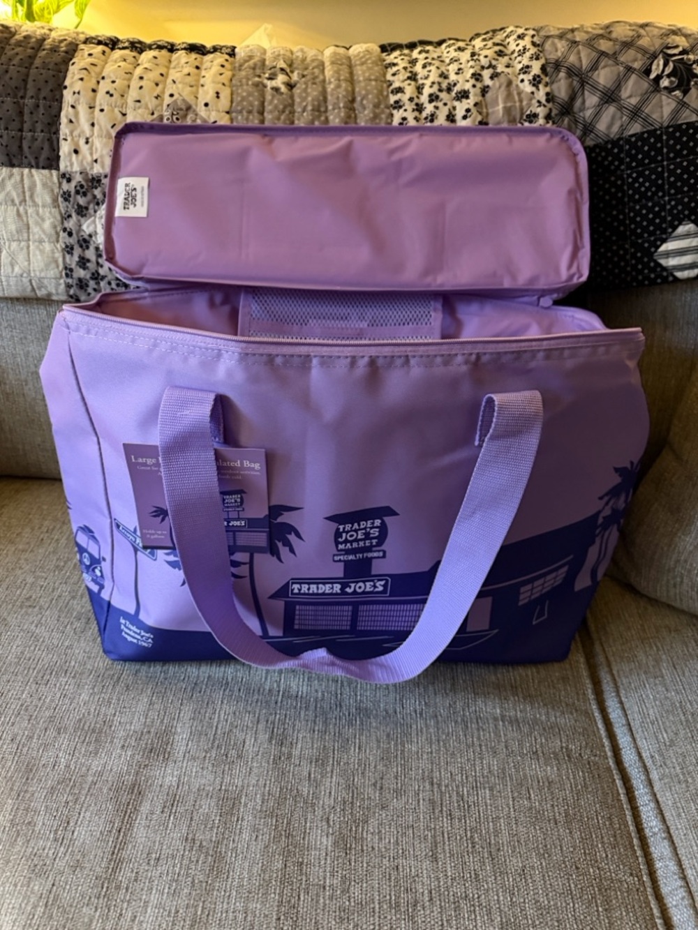 Trader Joe's Lavender and Deep Purple Tote Bag - Picture 8 of 10